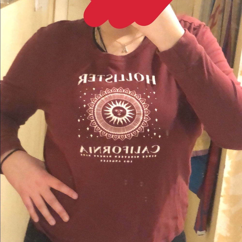 maroon long sleeve hollister shirt size medium